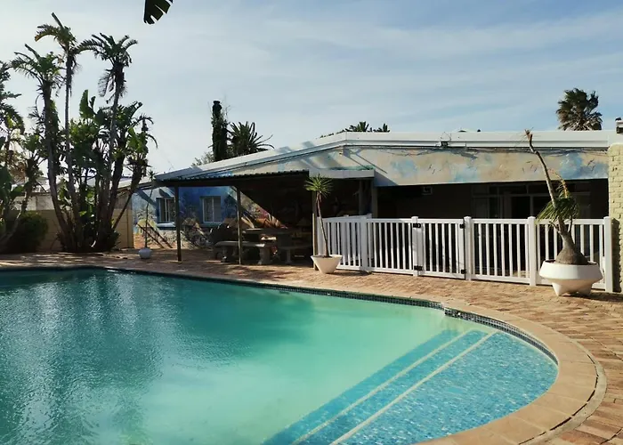 The Russel Guest House